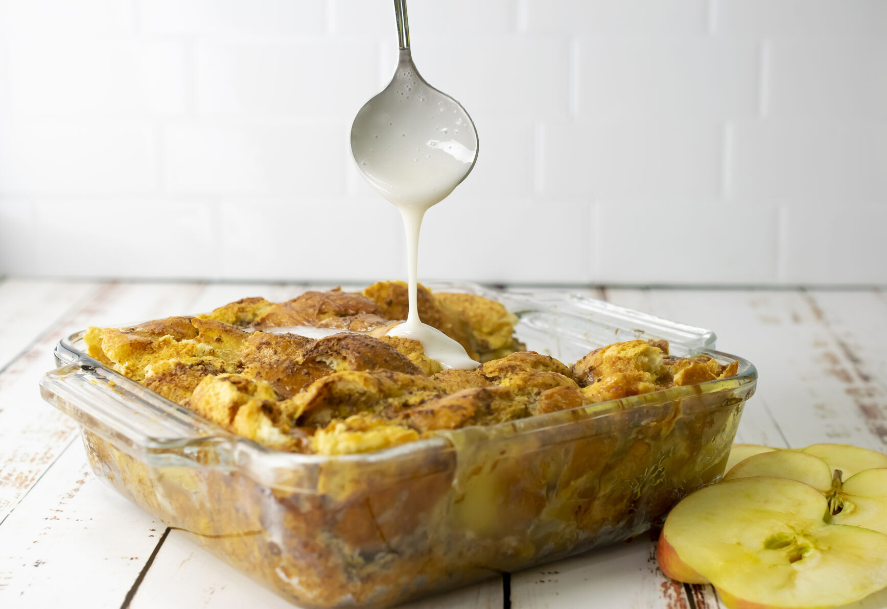Overnight Apple Cinnamon French Toast Casserole